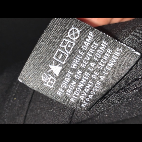 LE CHATEAU DRESS - Picture 6 of 6